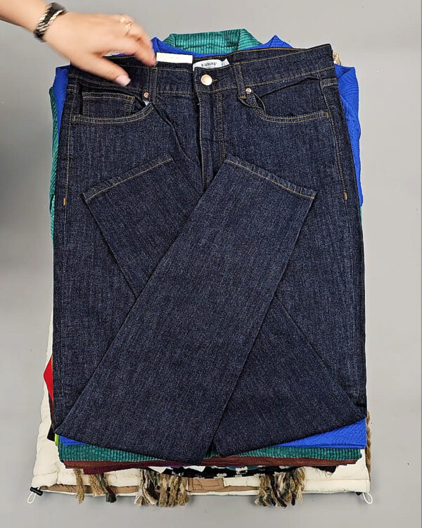 Фотография  557 - B.YOUNG Winter mix 104#15 кг оптом в Кемерово и Кемеровской области