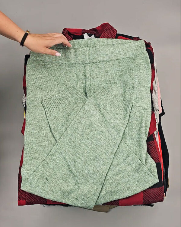 Фотография  661 - LIDL Winter mix 124#15 кг, ЛОТ №9144 оптом в Кемерово и Кемеровской области