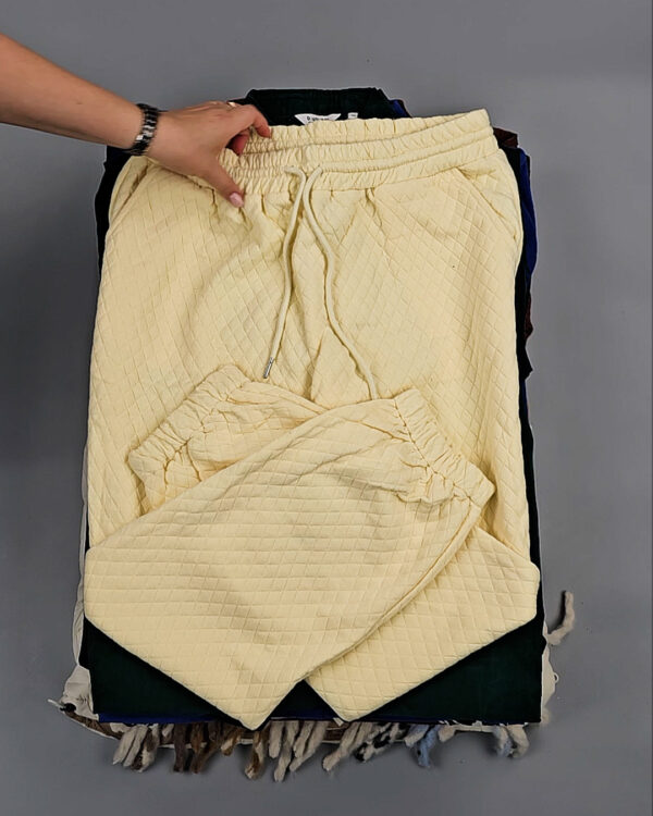 Фотография  936 - B.YOUNG Winter mix 104#15 кг, ЛОТ СТ-9196 оптом в Кемерово и Кемеровской области