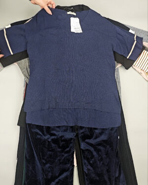 Купить Комплекты жен Корея 085#5 кг, ЛОТ СТ-9574 оптом в Кемерово и Кемеровской области