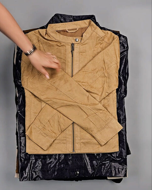 Фотография  460 - Ветровки Bestseller+DK 035#10 кг, ЛОТ СТ-9396 оптом в Кемерово и Кемеровской области