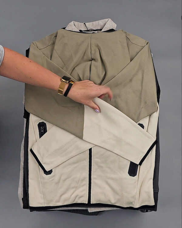 Фотография  354 - Мужской зимний микс JACK JONES, 20 кг, ЛОТ № СТ-9446 оптом в Кемерово и Кемеровской области