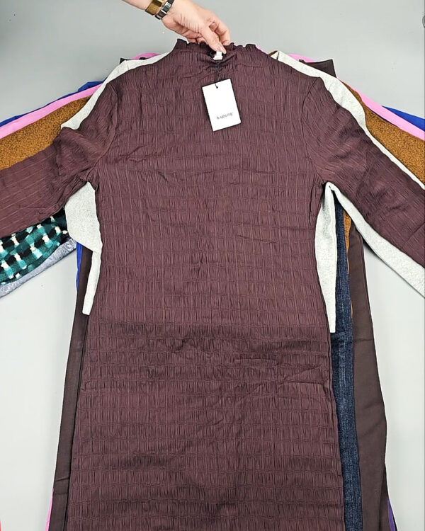 Фотография  999 - B.YOUNG Winter mix 104#15 кг, ЛОТ СТ-9599 оптом в Кемерово и Кемеровской области