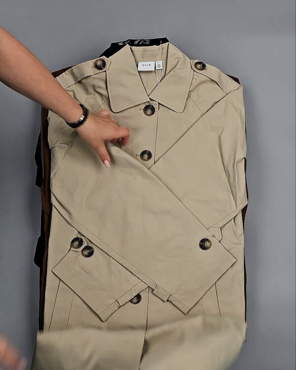 Фотография  652 - Ветровки Bestseller+DK 035#10 кг, ЛОТ СТ-9399 оптом в Кемерово и Кемеровской области