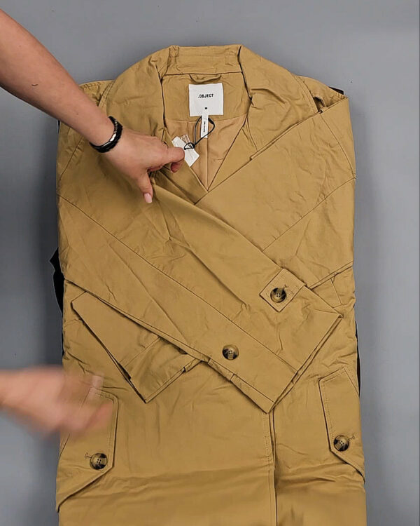 Фотография  161 - Ветровки Bestseller+DK 035#10 кг, ЛОТ СТ-9398 оптом в Кемерово и Кемеровской области