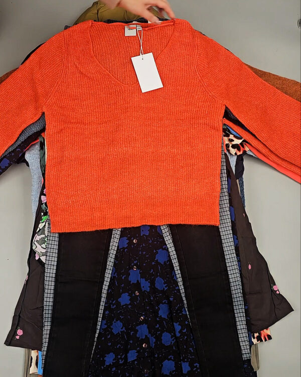 Фотография  861 - ICHI Winter mix 104#15 кг, ЛОТ СТ-9594 оптом в Кемерово и Кемеровской области