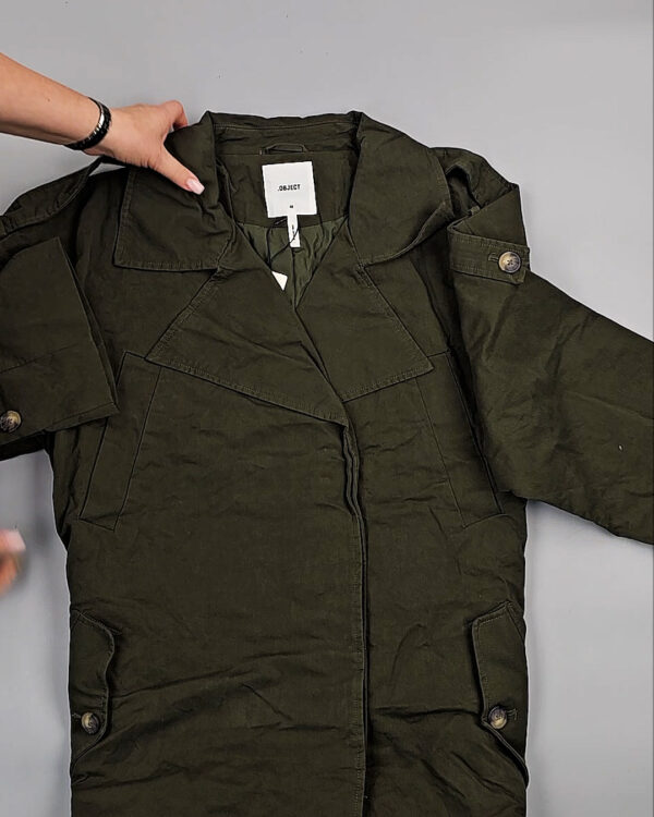 Фотография  461 - Ветровки Bestseller+DK 035#10 кг, ЛОТ СТ-9396 оптом в Кемерово и Кемеровской области