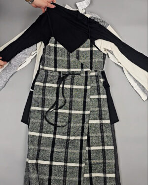 Фотография  635 - Комплекты жен Корея 085#5 кг, ЛОТ СТ-9572 оптом в Кемерово и Кемеровской области