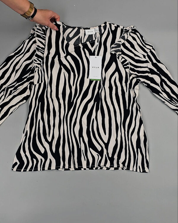 Фотография  440 - Блузки VILA Summer 045#5 кг, ЛОТ СТ-9591 оптом в Кемерово и Кемеровской области