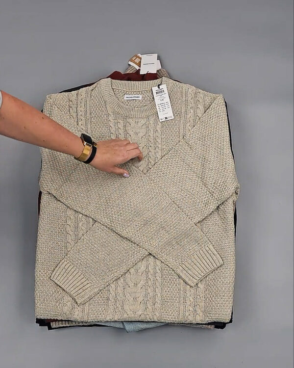 Фотография  228 - Мужской зимний микс JACK JONES, 20 кг, ЛОТ № СТ-9442 оптом в Кемерово и Кемеровской области