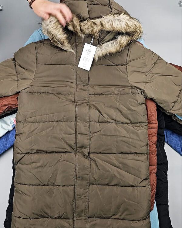 Фотография  389 - Верхняя одежда VILA 104#10 кг, ЛОТ СТ-9714 оптом в Кемерово и Кемеровской области