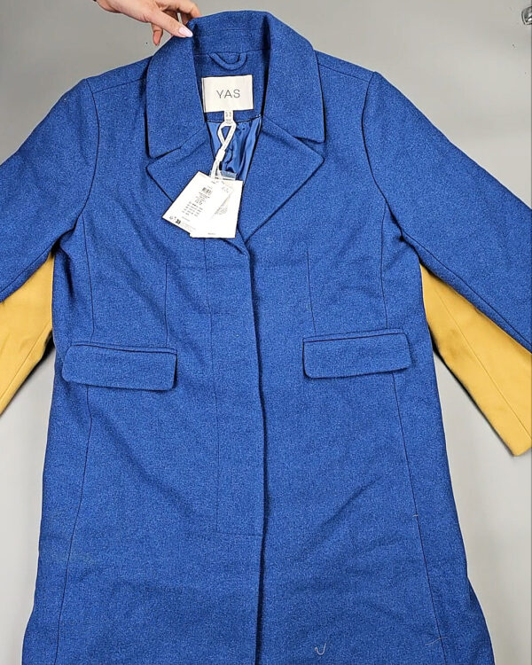 Фотография  790 - Пальто Bestseller 045#10 кг, ЛОТ СТ-9847 оптом в Кемерово и Кемеровской области