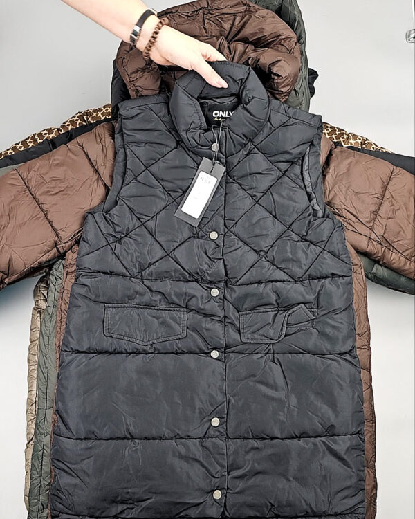 Фотография  632 - Верхняя одежда BESTSELLER Дания#10 кг, ЛОТ СТ-9709 оптом в Кемерово и Кемеровской области