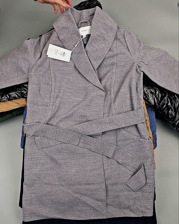 Фотография  257 - Верхняя одежда VILA#10,2 кг, ЛОТ СТ-9711 оптом в Кемерово и Кемеровской области