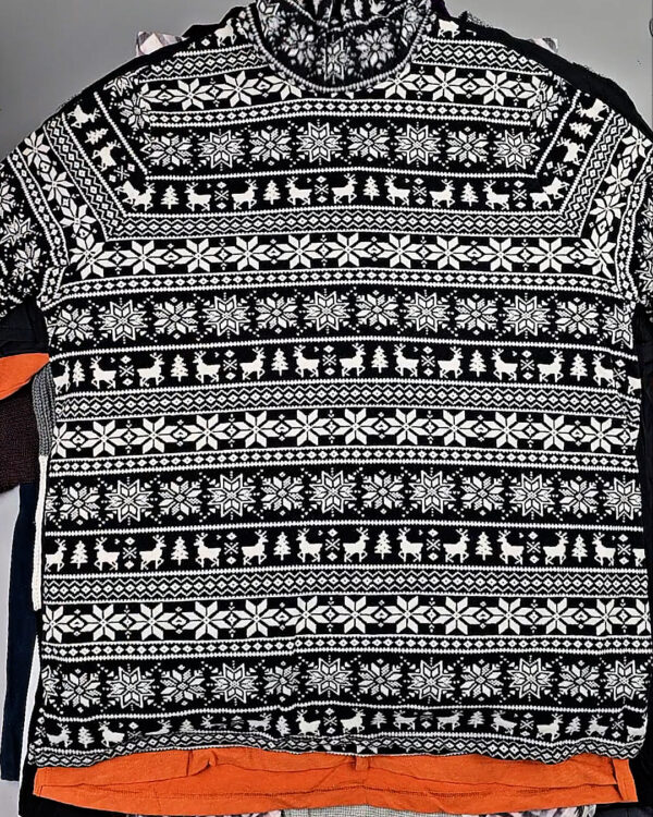 Фотография  831 - Oversize Winter mix LUX#25 кг, ЛОТ СХ-0238 оптом в Кемерово и Кемеровской области