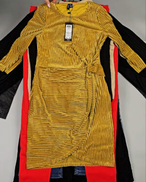 Фотография  924 - DK+Bestseller 085#16 кг, ЛОТ СТ-9952 оптом в Кемерово и Кемеровской области