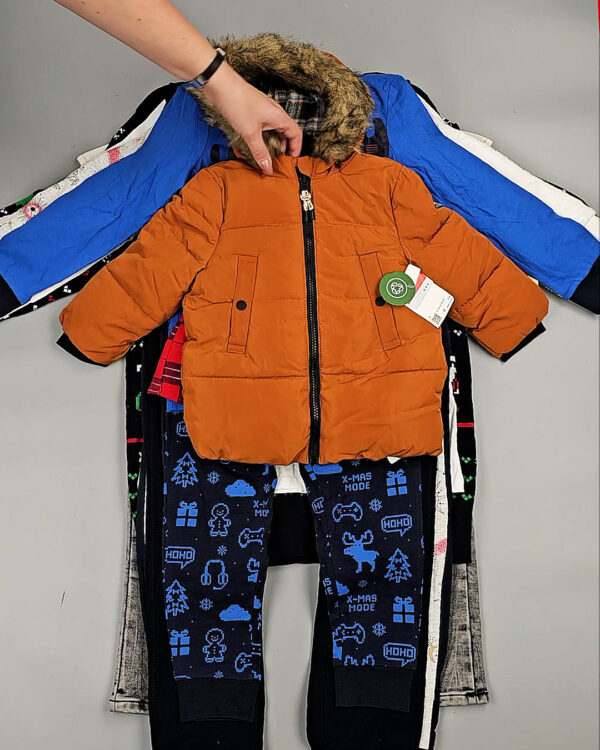 Фотография  785 - C&A Kids Winter 1023#7 кг, ЛОТ СТ-9694 оптом в Кемерово и Кемеровской области