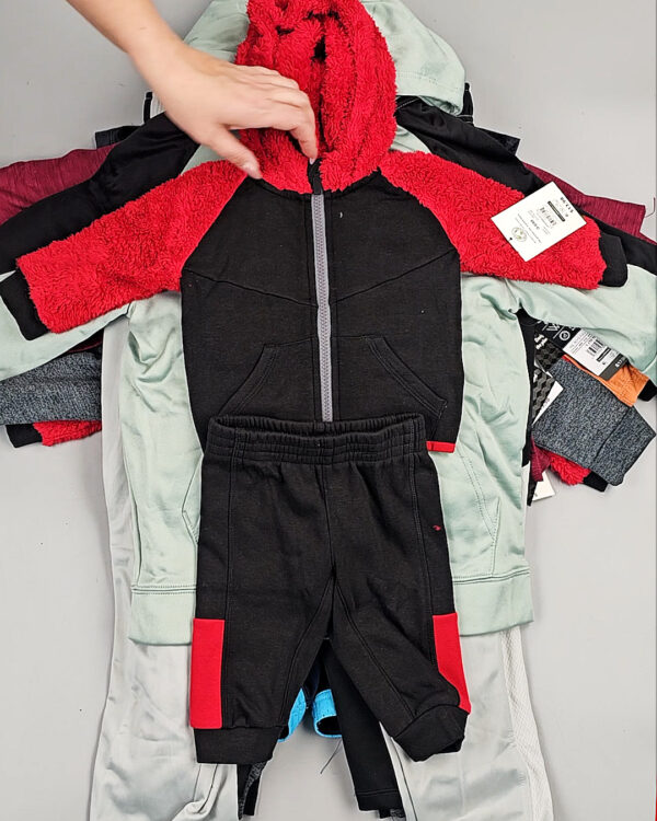 Фотография  698 - Спортивные костюмы дети CAN#6 кг, ЛОТ СТ-9737 оптом в Кемерово и Кемеровской области