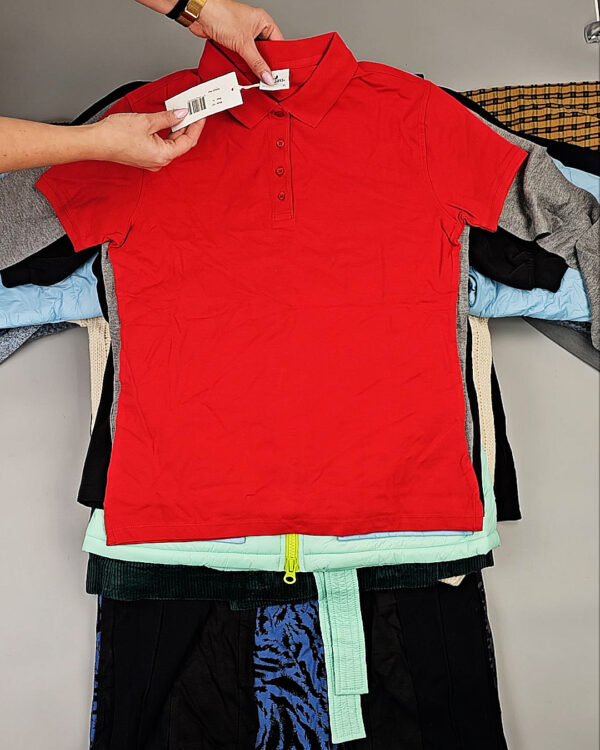 Фотография  817 - DK, Bestseller + Winter mix#15 кг, ЛОТ СТ-9955 оптом в Кемерово и Кемеровской области