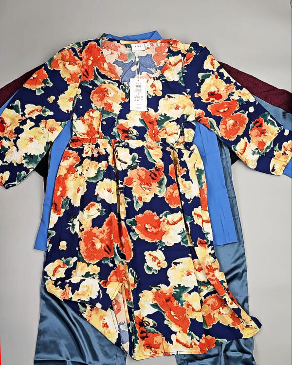 Фотография  375 - VILA Winter MIX 064#15 кг, ЛОТ СТ-9815 оптом в Кемерово и Кемеровской области