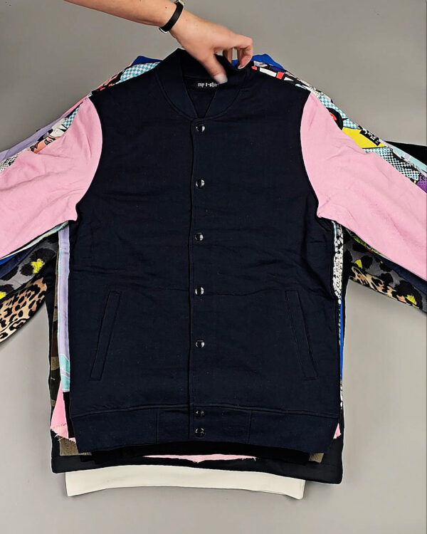 Фотография  344 - Толстовки CIRCUS 095#15 кг, ЛОТ СТ-10123 оптом в Кемерово и Кемеровской области