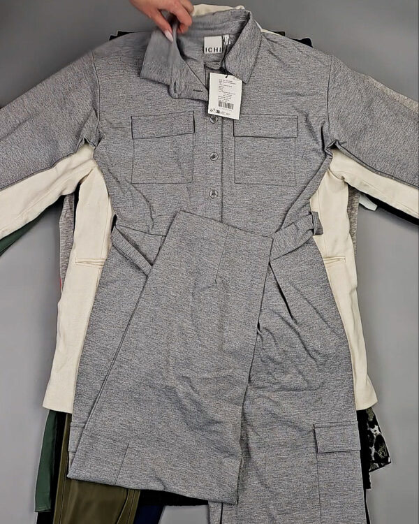 Фотография  836 - DK+Bestseller Winter mix 064#15 кг, ЛОТ СТ-10091 оптом в Кемерово и Кемеровской области