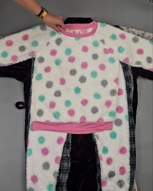 Фотография  635 - Халаты+пижамы флис Англия (SLEEPWEAR PREMIUM)#20 кг, ЛОТ СХ-0289 оптом в Кемерово и Кемеровской области